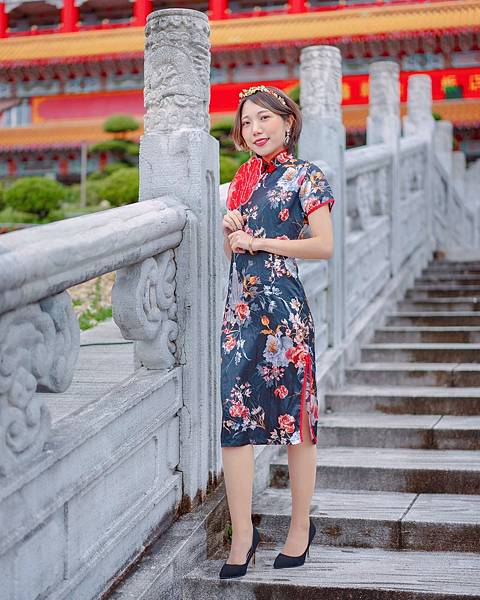 人生必留念一次的旗袍體驗，閨蜜、情侶、夫妻都值得一起拍張復古紀錄照，圓山大飯店超好拍打卡點攻略 | 【台北 中山區】VA VA VOOM
